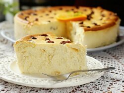 Легкая творожная запеканка из мультиварки