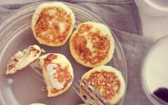 Банановые сырники с изюмом без сахара
