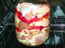 Куриное филе с овощами в банке