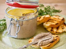 Паштет из гусиного мяса с печенью