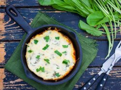 Омлет на молоке с щавелем