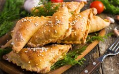 Пирожки с кусочками щуки