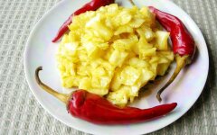 Маринованная белокочанная капуста с карри