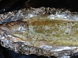 Щука целиком в сметане