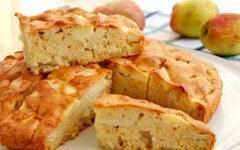 Яблочная шарлотка без яиц на сковороде