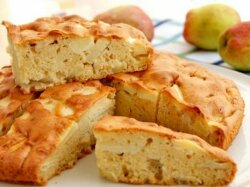 Яблочная шарлотка без яиц на сковороде