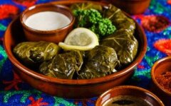 Классическая долма из бараньей вырезки