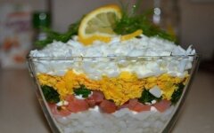 Салат «Сама нежность» с семгой и рисом