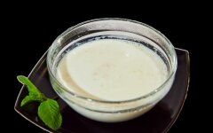 Манная каша на молоке с водой в мультиварке