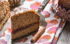 Постная коврижка с медом и пряностями