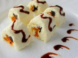 Творожный ролл с курагой и черносливом