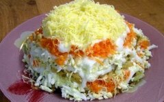Салат «Флоренция» с копченой колбасой