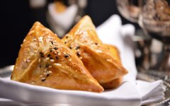 Домашняя самса с курицей в духовке