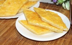 Кубанские чесночные сырники