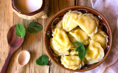 Вареники с чечевицей и лесными грибами