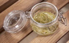 Фисташковая паста с грецкими орехами и медом