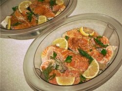 Форель с лимонным соком в пароварке