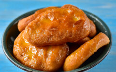 Пышки на кефире с медом