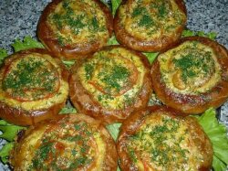 Быстрые бублики с фаршем в духовке