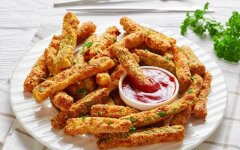 Соломка из кабачков с пармезаном