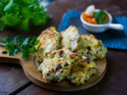 Котлеты из индейки с начинкой из овощей