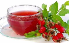 Компот из сушеного шиповника с цедрой апельсина