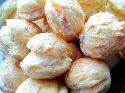 Заварные французские «Гужеры» с начинкой