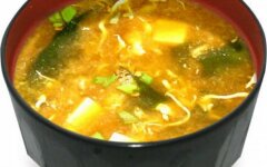 Мисо-суп с окунем на гриле