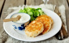 Сочные котлеты из филе индейки со сливками