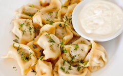 Вареники с грибами и жареной капустой