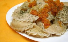 Вареники с картофелем, морковью и луком