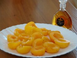 Десерт «Пьяные абрикосы»