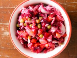 Винегрет с квашеной капустой и лимонным соком