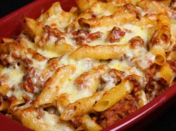 Запеканка из макарон с фаршем под сыром в духовке