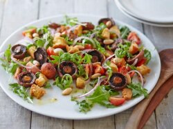 Постный салат с шампиньонами и болгарским перцем