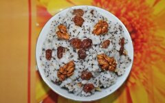 Рисовая кутья с орехами и изюмом