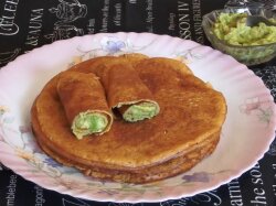 Постные лепешки из нутовой муки без глютена с начинкой