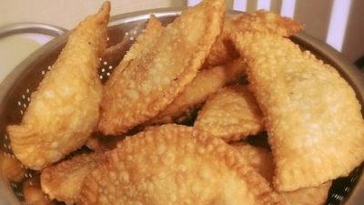 Чебуреки с говяжьим и свиным фаршем