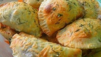 Чебуреки с мясным фаршем в духовке