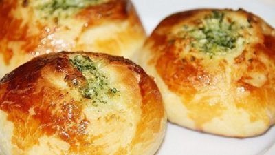 Чесночные домашние булочки