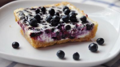 Чизкейк из печенья с ягодами