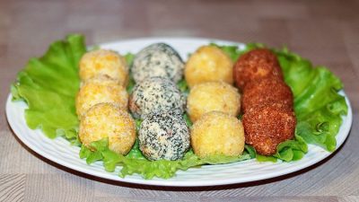 Цветные сырные шарики к праздничному столу