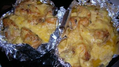 Цыплята с картофелем в сметанном соусе