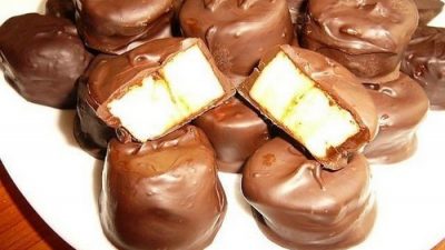 Десерт «Бананы в шоколаде» на скорую руку