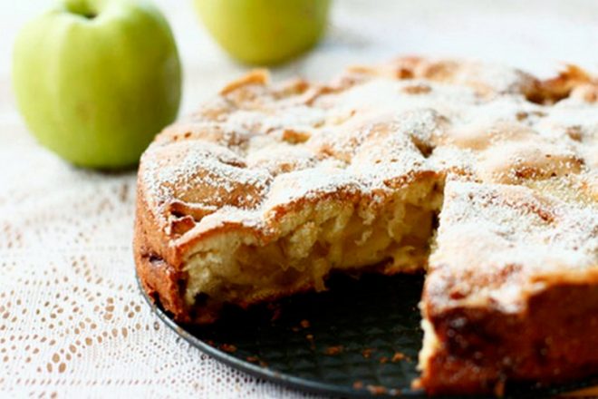 Медово-яблочный пирог - рецепт приготовления
