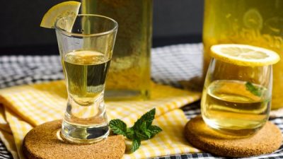 Домашнее лимончелло с сахаром