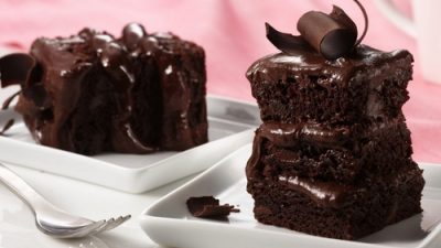 Домашнее пирожное на шоколаде