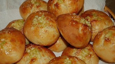 Домашние чесночные пампушки к борщу