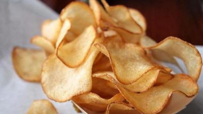 Домашние чипсы из картофеля в духовке