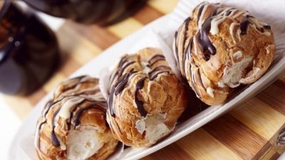 Домашние эклеры с кремом к чаю